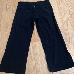 Lululemon crop pants